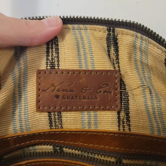 Nena & Co. Authentic Guatemala Satchel, Woven & Leather w/Dust Bag - Picture 8 of 10